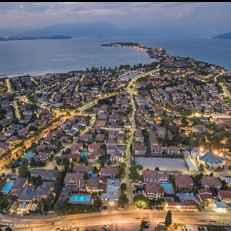 Hotel Vittoria Sirmione Esterno foto