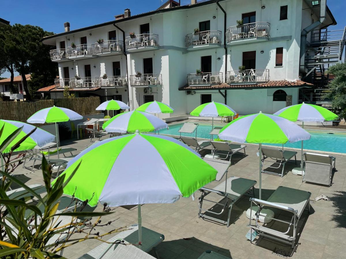 Hotel Vittoria Sirmione Esterno foto